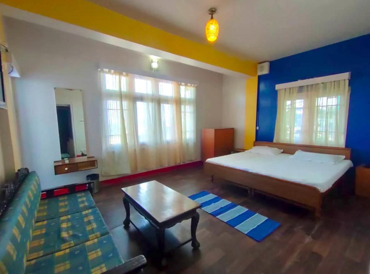 The Travelista Shimla Exterior photo